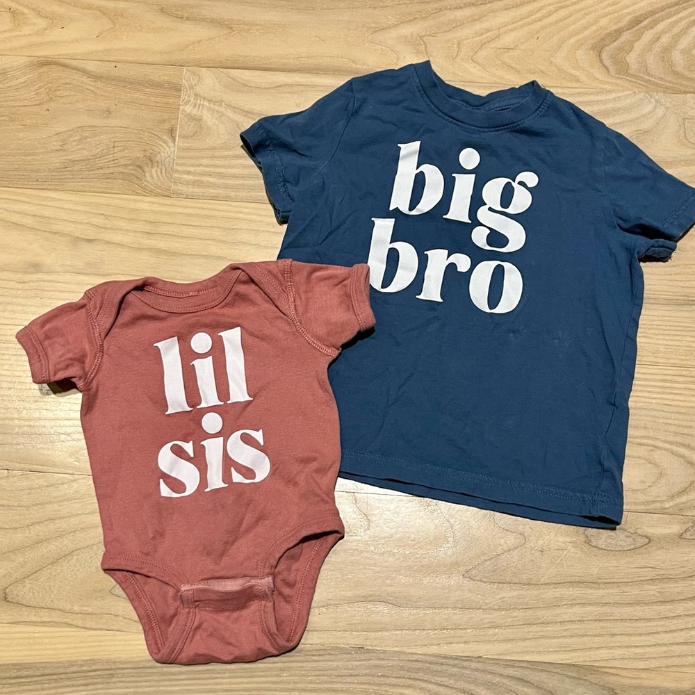 Big Bro Lil Sis Sibling T-Shirt Bodysuit Set of 2!